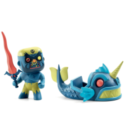 Strašiak a príšera (pirát na morskej príšere z kolekcie figúrok Arty toys)